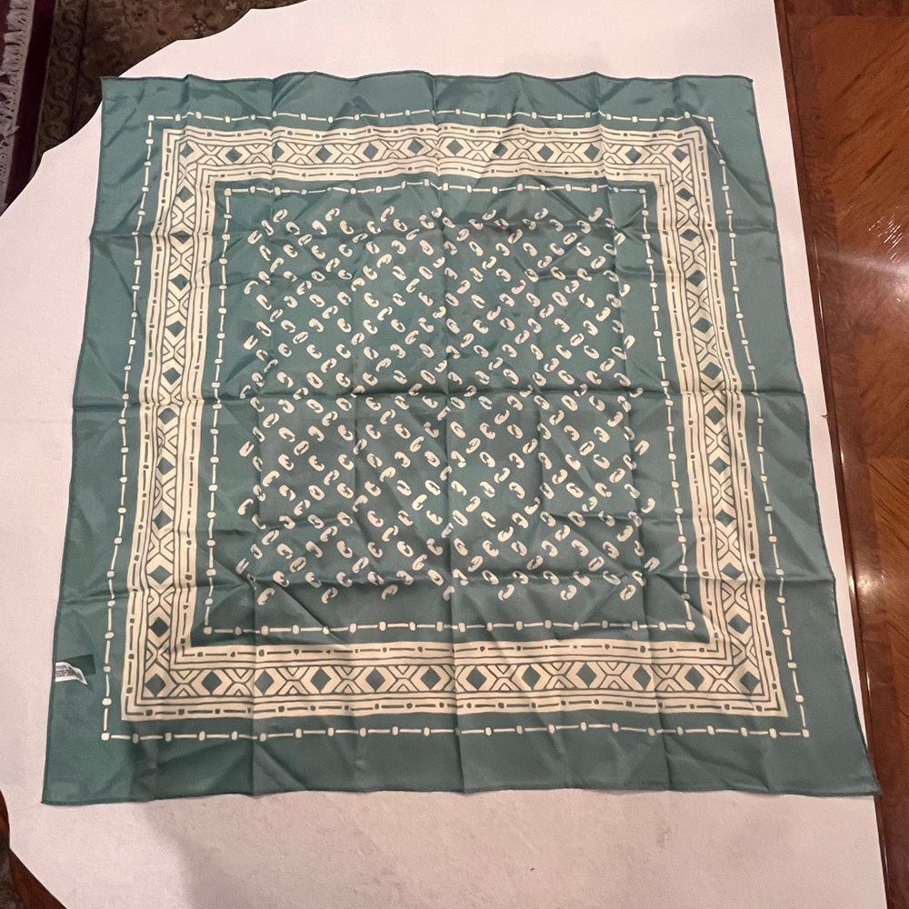 Vintage sage green and cream abstract graphic and leopard square scarf. - Picture 5 of 7